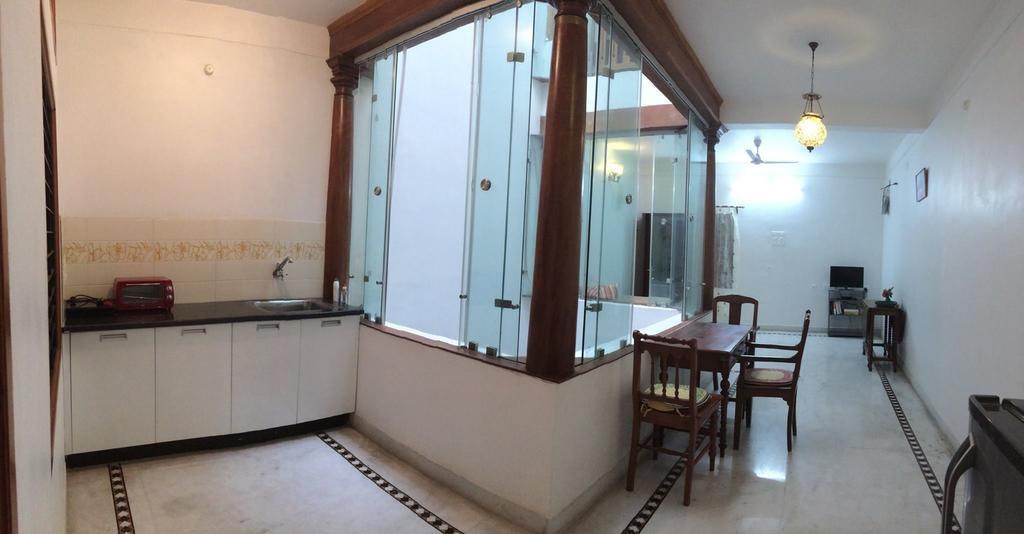 פונדיצ'רי Maison Petite Singapore חדר תמונה